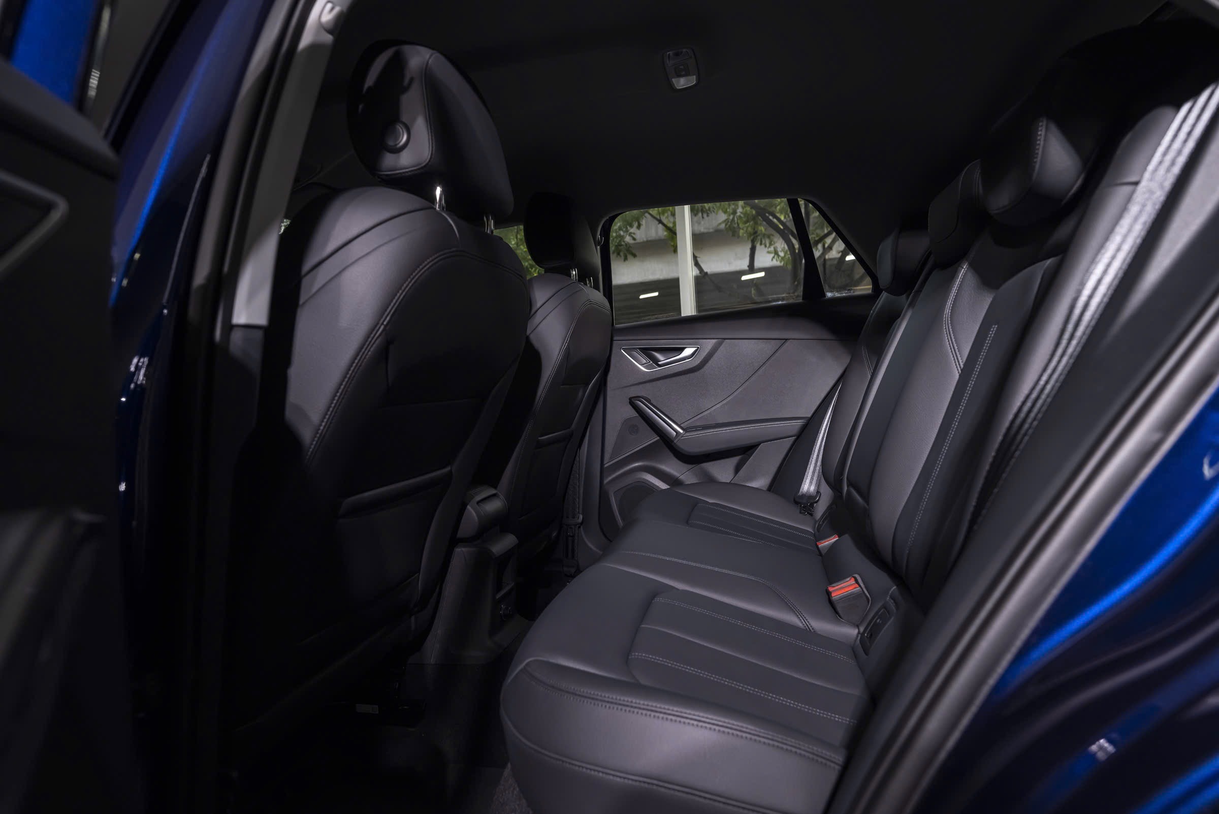 
								Audi Q2 full									