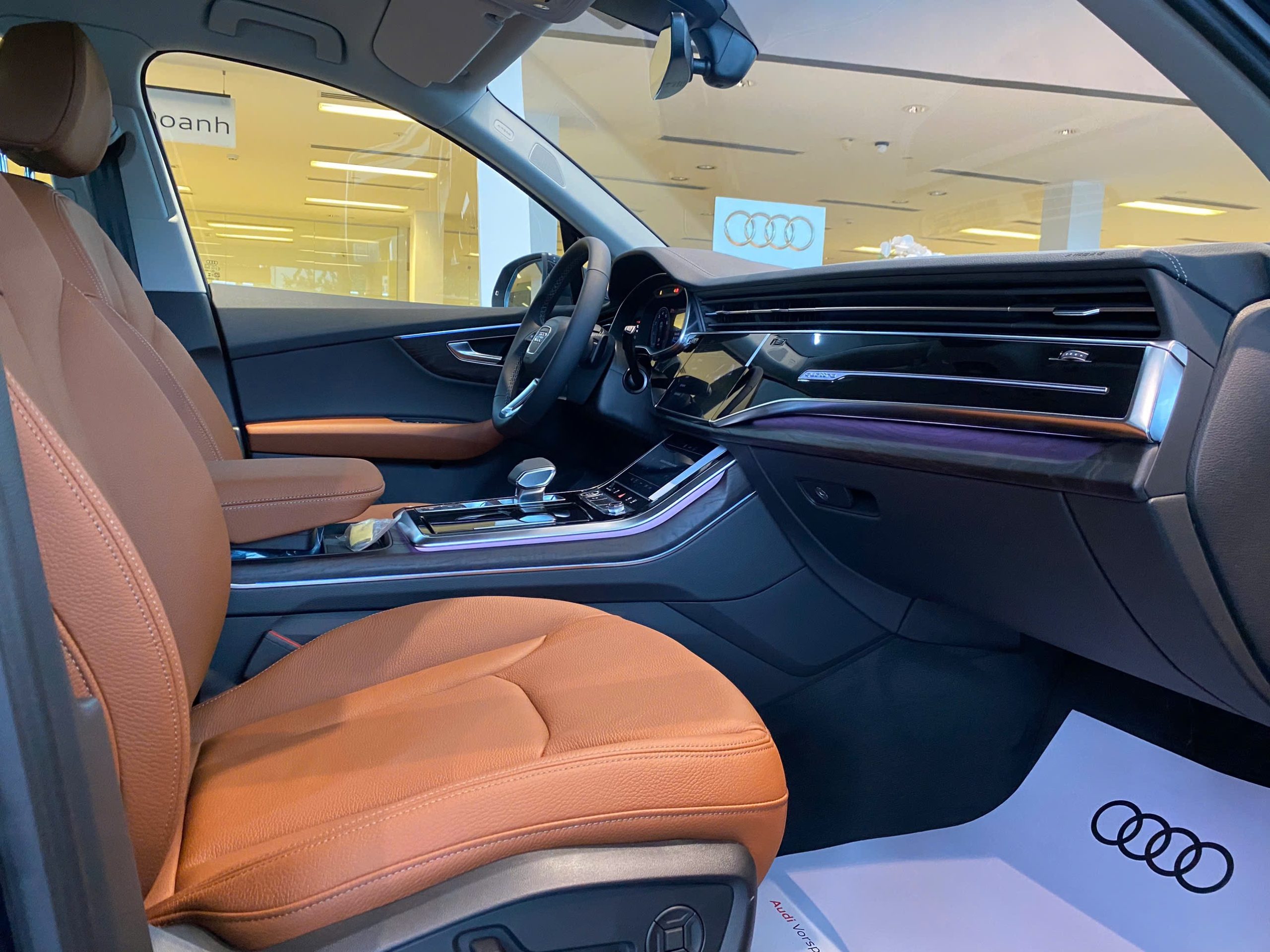 
								Audi Q7 Sline full									